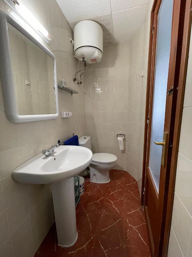 P&R Hostals Can Tort Тоса де Мар Екстериор снимка